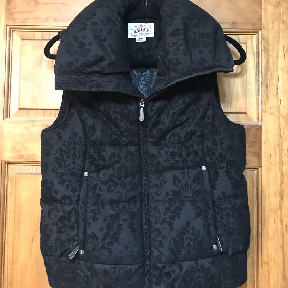 Ariat Damask Velvet Vest